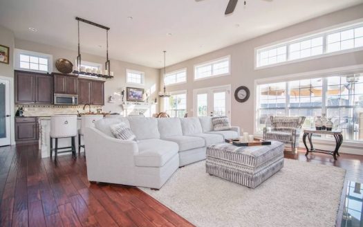 2 Rooms Apartment for Rent